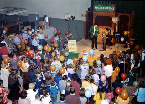 The Mr. Trix MagicFun Time Mall Show, c. 1971, with Bauer as the MagicFun Man